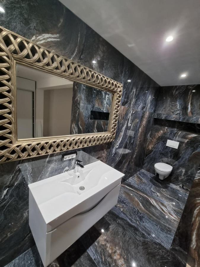 Sky Apartmani & Spa Leskovac  Dış mekan fotoğraf