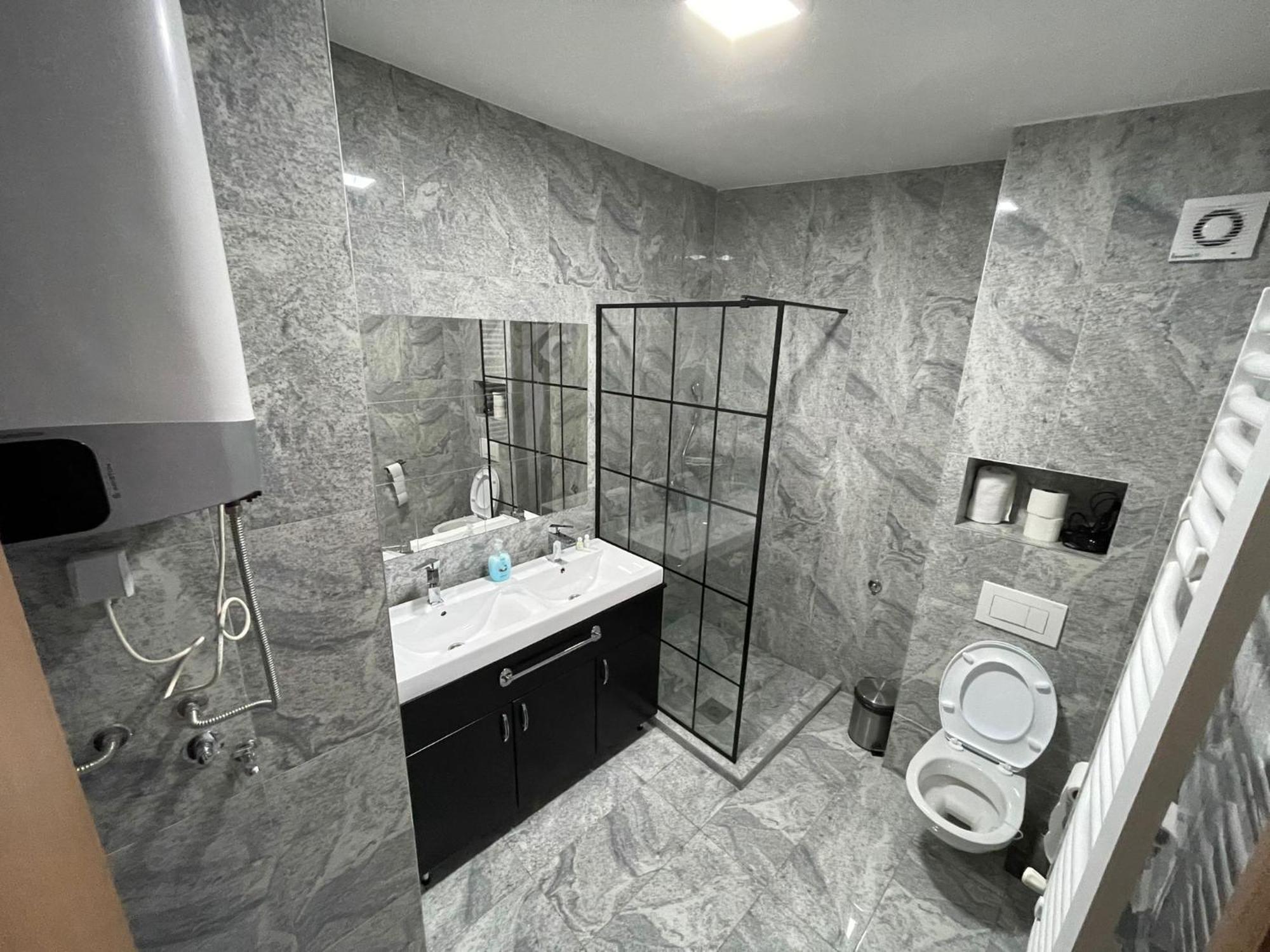 Sky Apartmani & Spa Leskovac  Oda fotoğraf