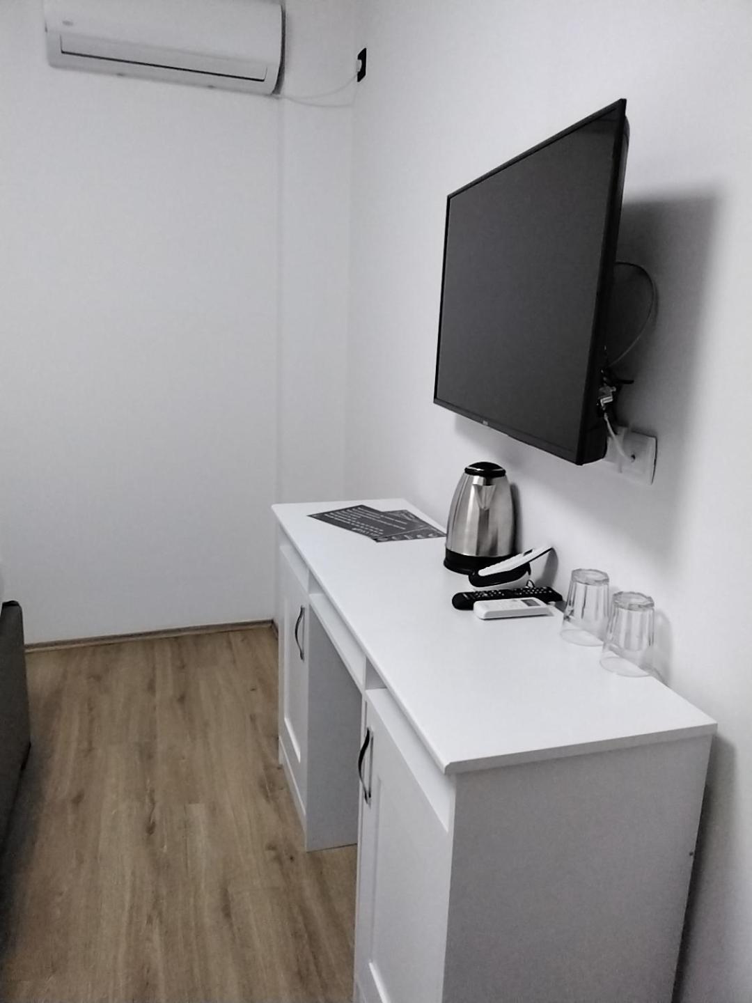 Sky Apartmani & Spa Leskovac  Oda fotoğraf