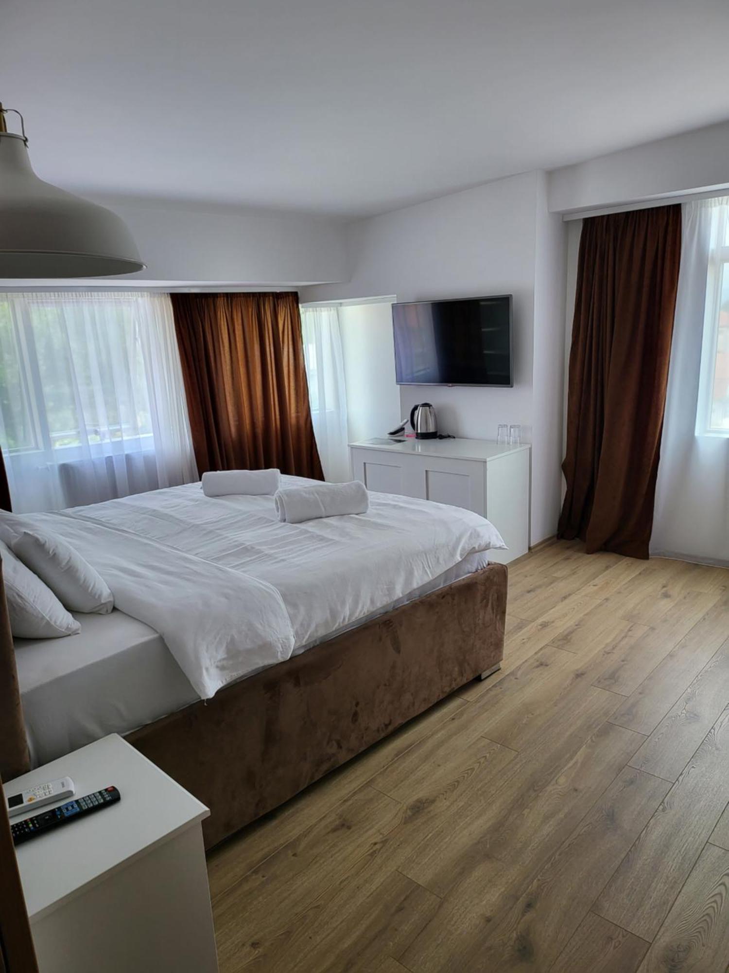 Sky Apartmani & Spa Leskovac  Oda fotoğraf